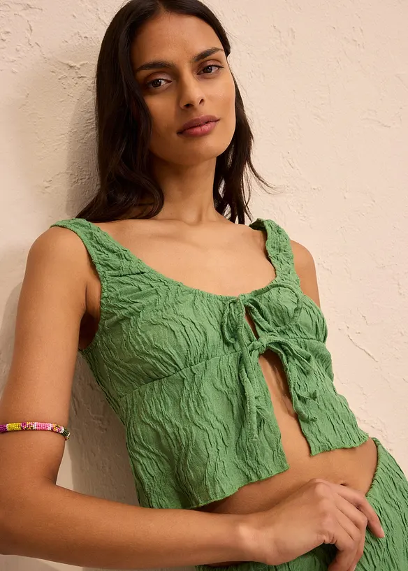 Top con stringatura e effetto operato, bonprix