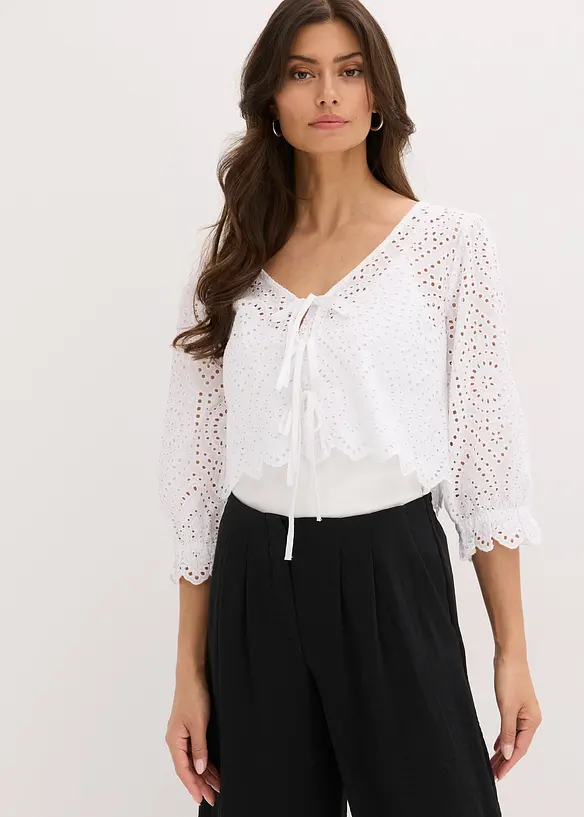 Blusa con ricamo traforato e maniche a sbuffo, bonprix