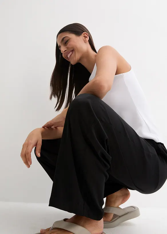 Pantaloni a palazzo leggeri in tessuto strutturato, bonprix