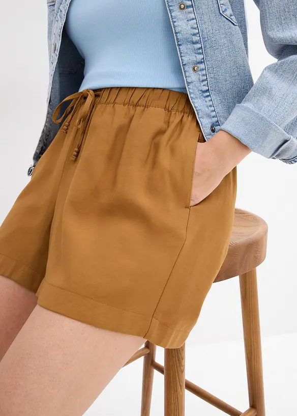 Shorts con elastico in vita, bonprix
