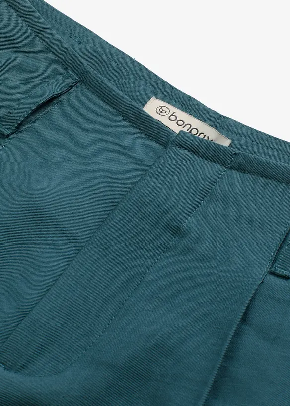 Bermuda larghi con pinces, bonprix