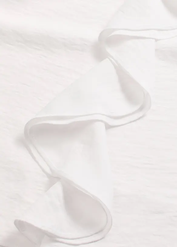 Top con spalline sottili in satin lucido, bonprix