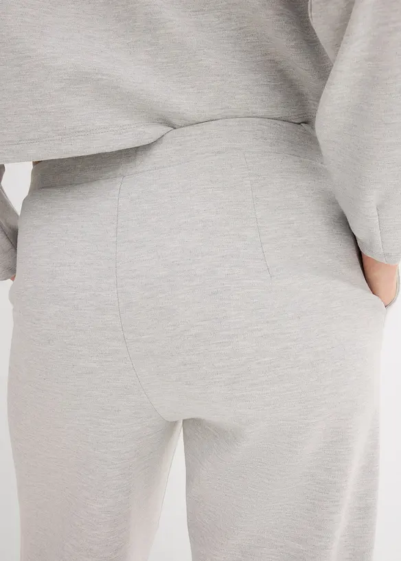 Pantaloni barrel in misto viscosa leggermente lucido, bonprix