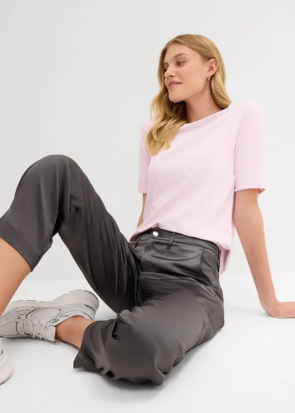 T-shirt con poliammide riciclata, bonprix