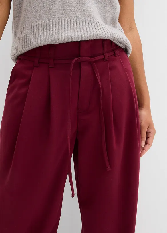 Pantaloni con pinces e cintura da annodare, bonprix