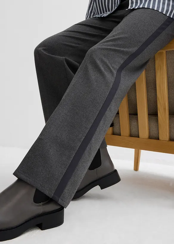 Pantaloni larghi in simil lana, bonprix
