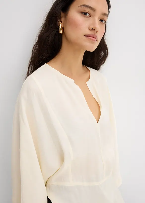 Blusa leggermente lucida in misto viscosa, bonprix