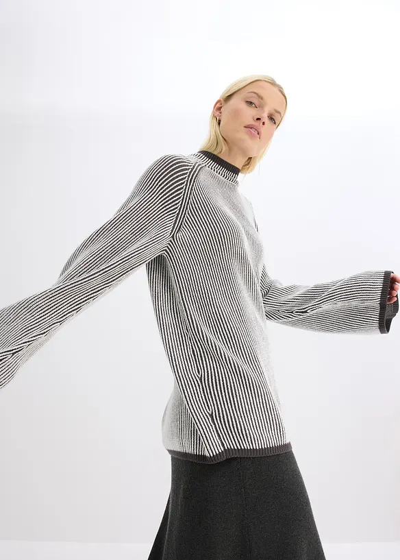Maglione oversize con collo dritto, bonprix