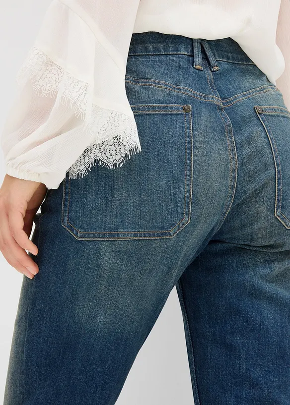 Jeans a zampa, vita media, bonprix