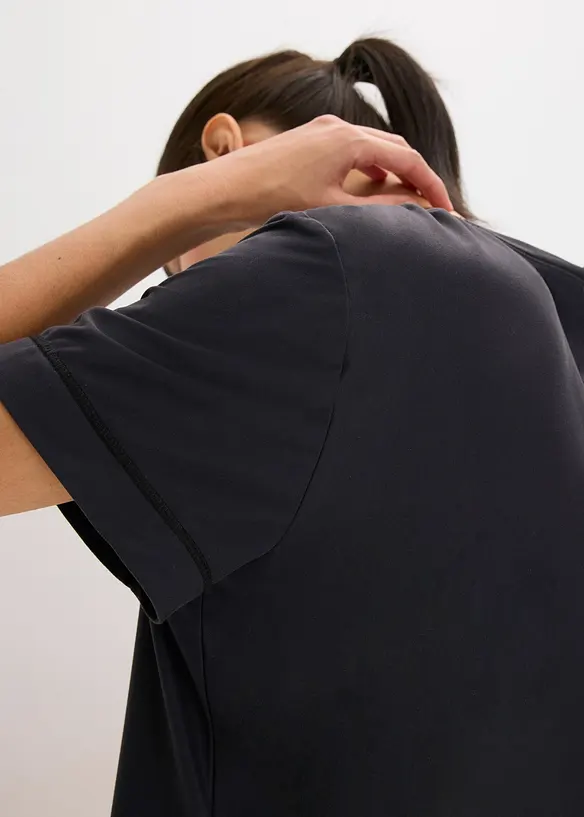 Maglia per sport morbidissima, ad asciugatura rapida, bonprix