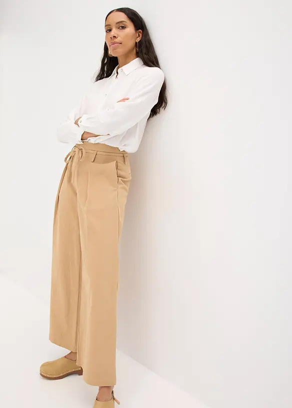 Pantaloni con pinces e cintura da annodare, bonprix