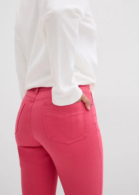 Pantaloni cropped in twill, bonprix
