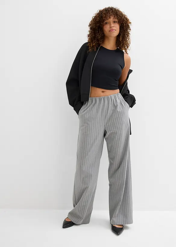 Top corto aderente (pacco da due), bonprix