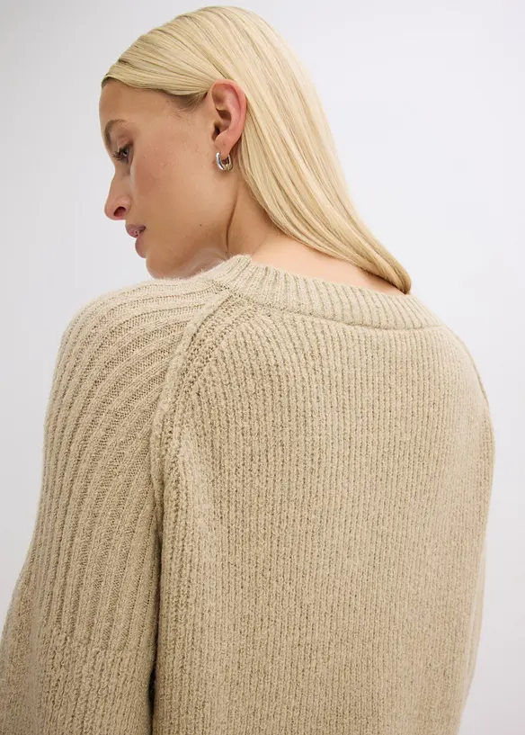 Maglione con scollo a V, bonprix