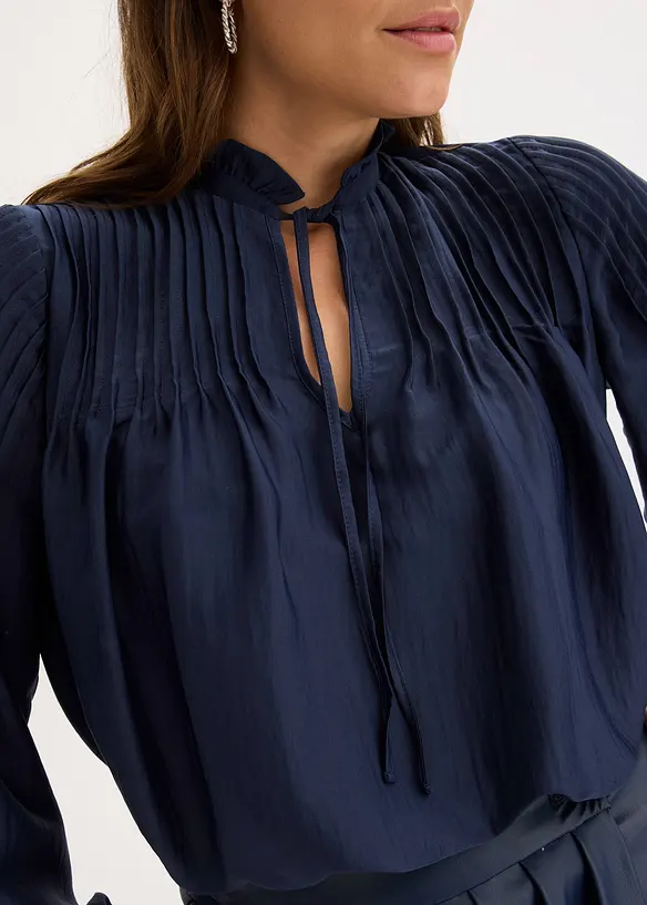 Tunica in satin lucido con pieghe cucite, bonprix