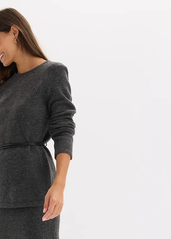 Maglia con percentuale di lana e cinturina in similpelle, bonprix