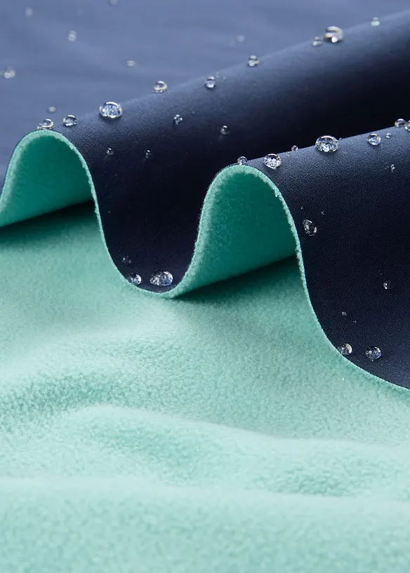 Softshell idrorepellente con cappuccio, bonprix