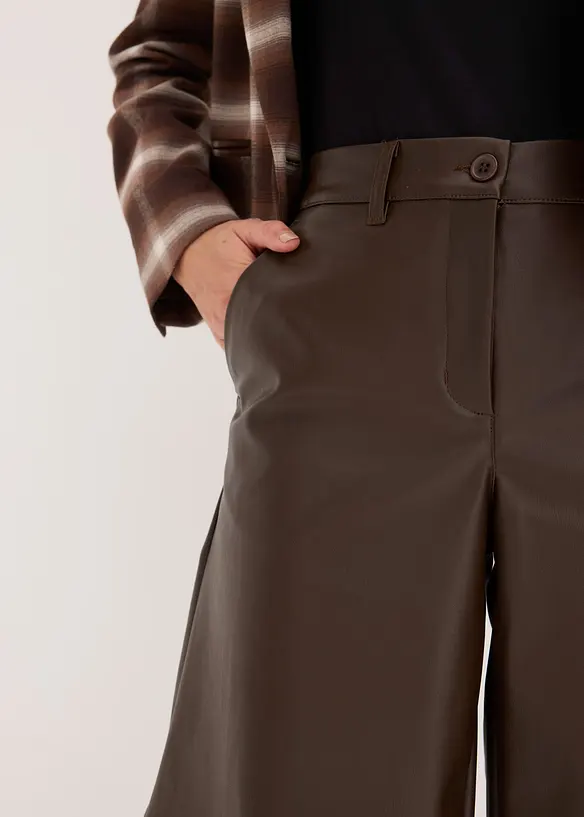 Bermuda in similpelle, bonprix
