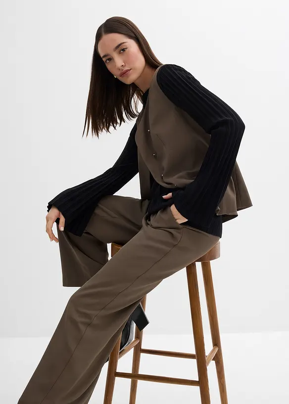 Maglione plissettato in filato fine di misto viscosa, bonprix