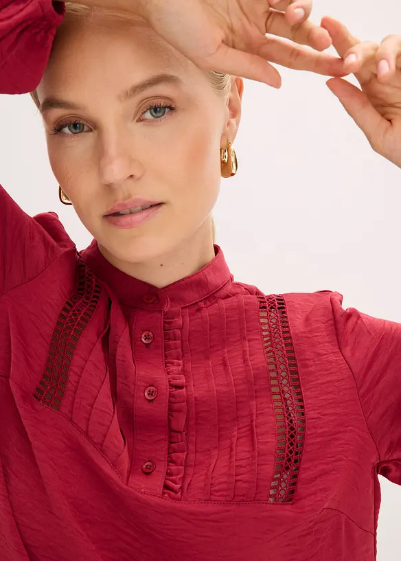 Blusa oversize con raffinati dettagli, bonprix