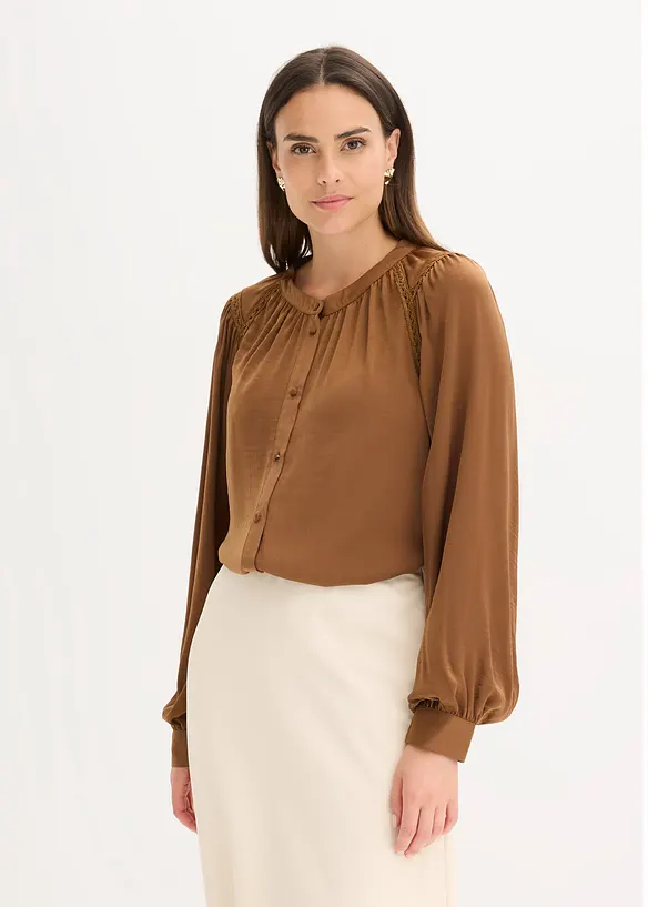 Blusa di satin con finiture in pizzo, bonprix