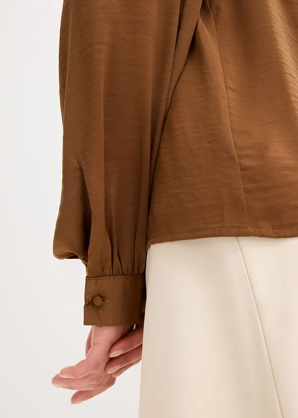 Blusa di satin con finiture in pizzo, bonprix