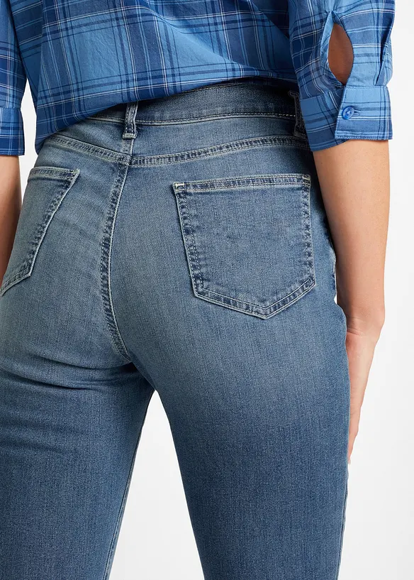 Jeans in cotone biologico bootcut, vita media, bonprix