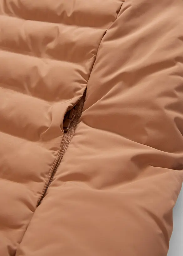 Giacca trapuntata ultra leggera in simil piumino, bonprix