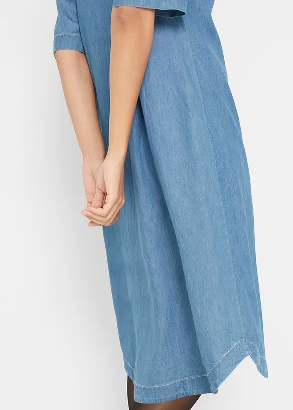 Abito al ginocchio in jeans di cotone a mezze maniche, bonprix