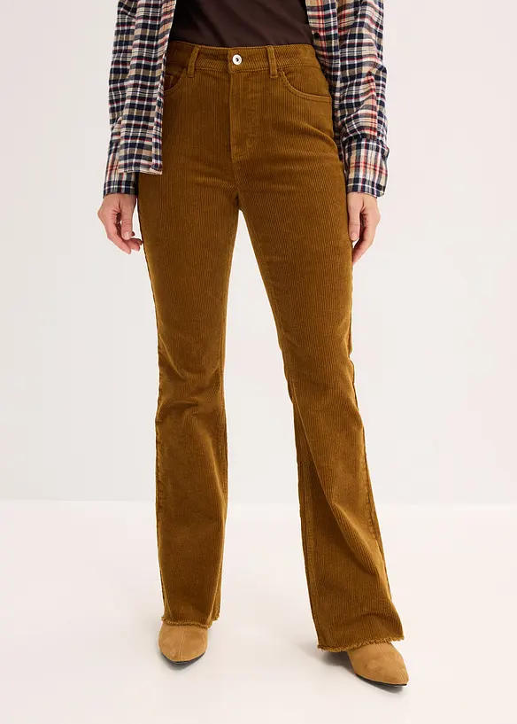 Pantaloni in velluto a coste flared, bonprix