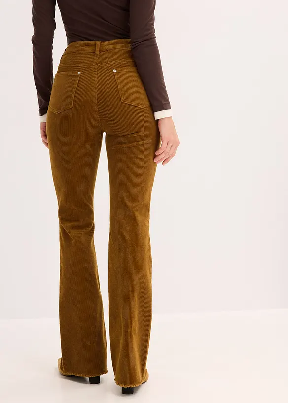 Pantaloni in velluto a coste flared, bonprix