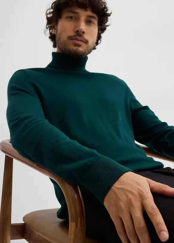 Maglione a collo alto in filato fine con lana merino, slim fit, bonprix