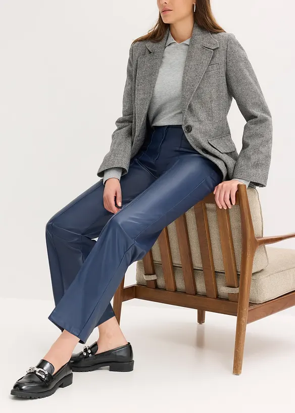 Pantaloni in similpelle con piega, wide leg, bonprix