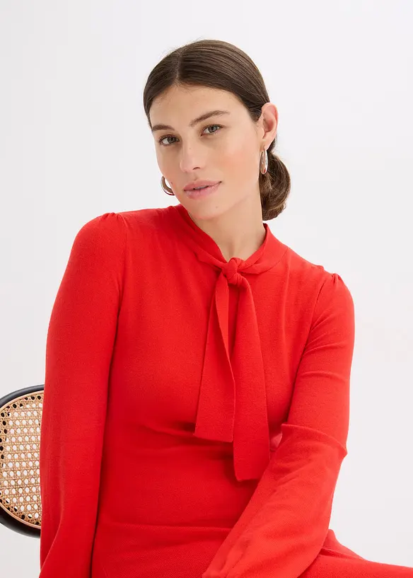 Abito fluente in maglia di misto viscosa, bonprix