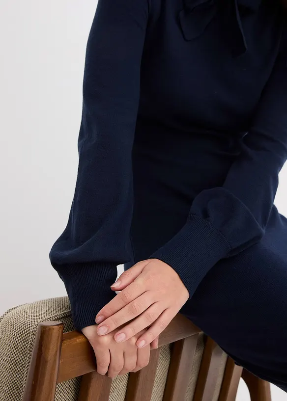 Abito fluente in maglia di misto viscosa, bonprix