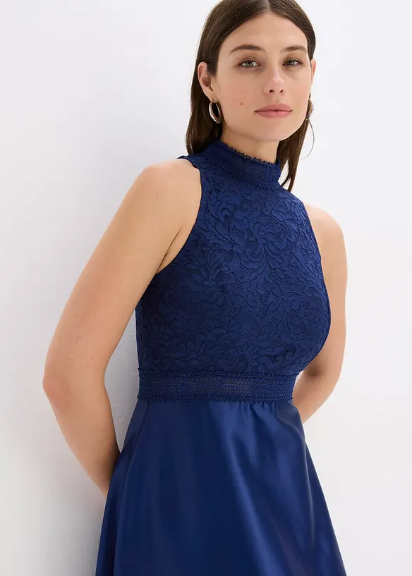 Abito lungo in satin lucido con pizzo, bonprix