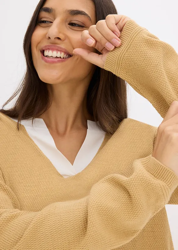 Maglione in filato fine con inserti effetto camicia, bonprix