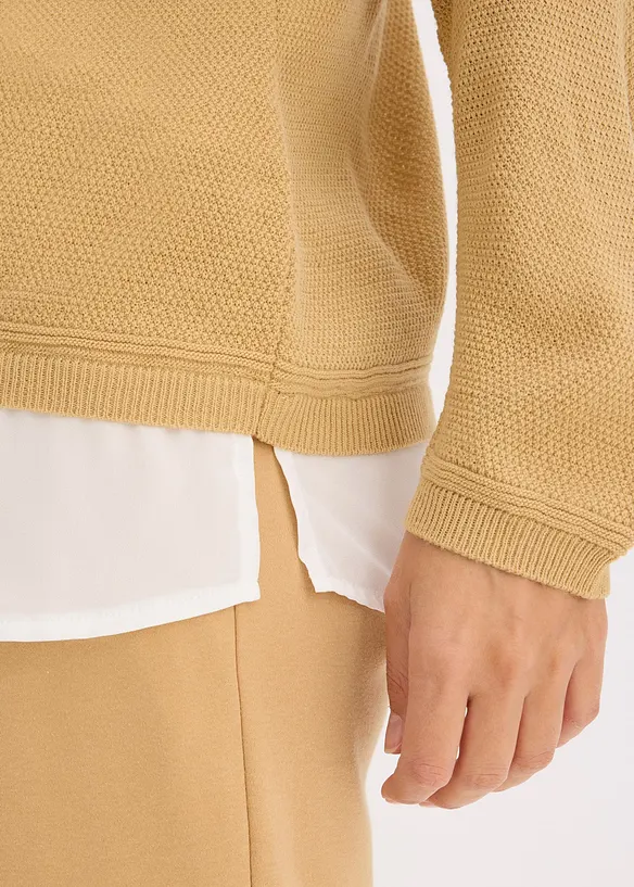 Maglione in filato fine con inserti effetto camicia, bonprix