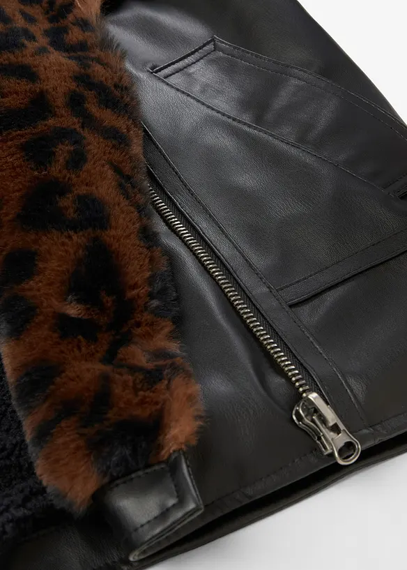 Giacca in similpelle con pelliccia sintetica leopardata, bonprix