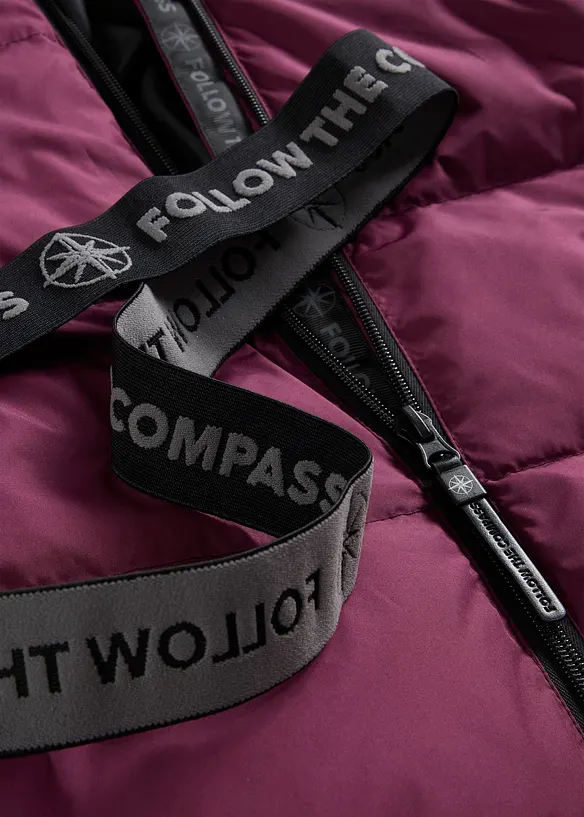 Piumino tecnico con piuma riciclata e tecnologia termica isolante, bonprix