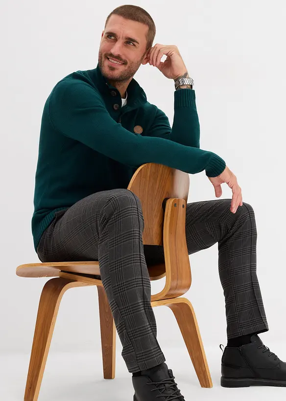 Maglione con bottoni in misto cotone, bonprix