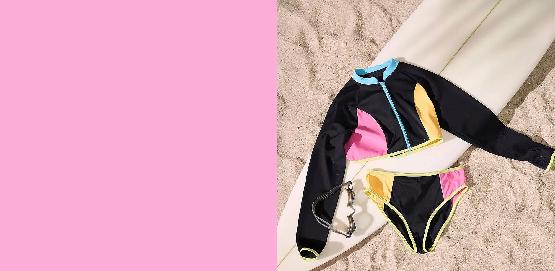 Bikini a maniche lunghe per bambine dal look moderno.