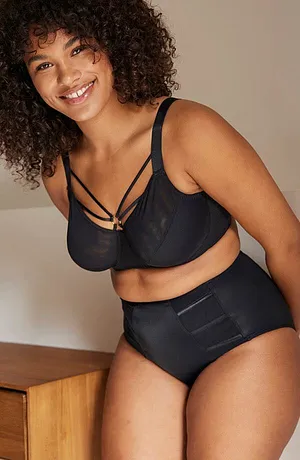 Di tendenza - Slip moderno con effetto modellante medio - Nero