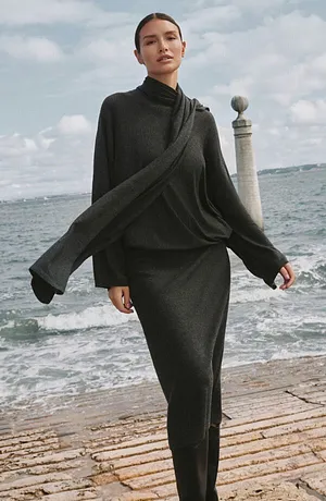 Di tendenza - Maglione morbido in filato fine misto viscosa - Antracite melange
