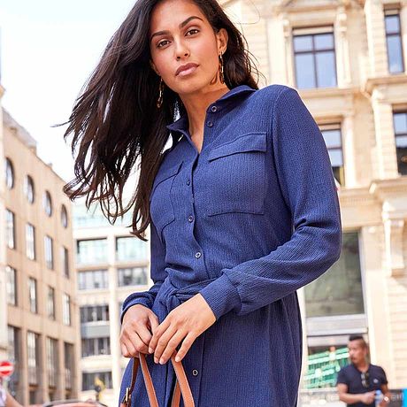 Donna - Abbigliamento - Temi - Un mondo di stili - Femminile