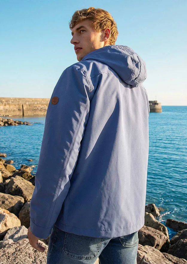 Uomo - Giacca tecnica impermeabile con cappuccio e dettagli in similpelle - Blu jeans