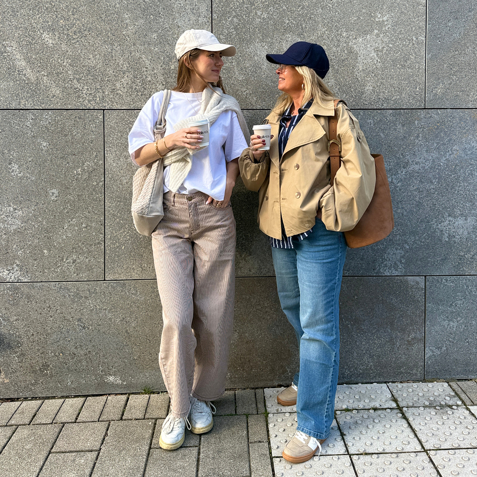 Donna - Abbigliamento - Pantaloni