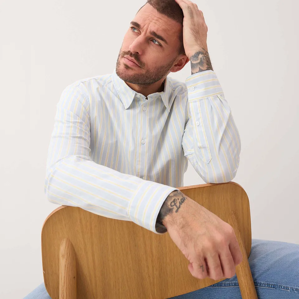 Uomo - Camicia elegante elasticizzata no stiro, modern fit - Azzurro polvere / bianco / giallo chiaro a righe