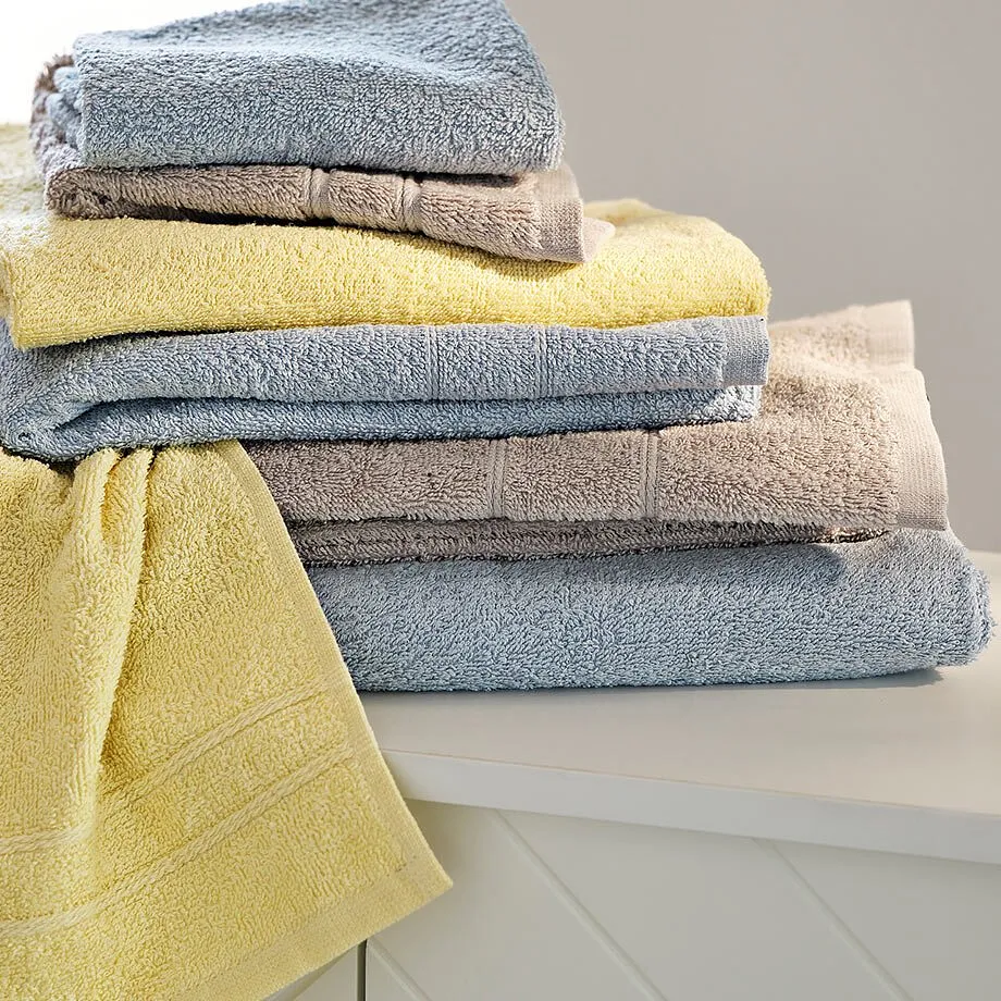 Asciugamani gialli e azzurri