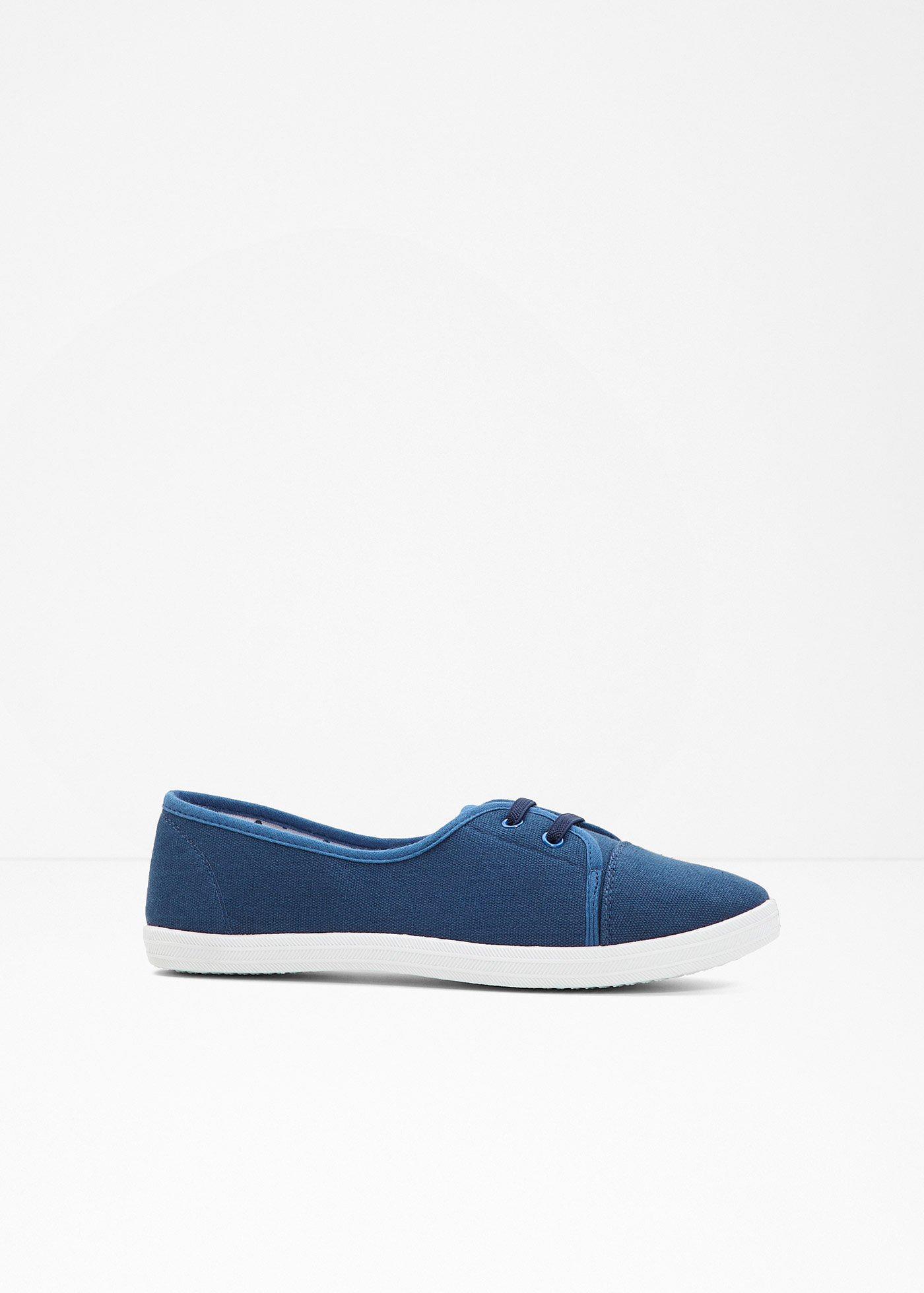 Ballerine con allacciatura decorativa